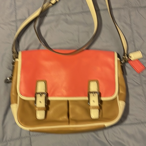 Vintage COACH Neapolitan Satchel!! Almost NEW!! very beautiful bag! Cross body - Picture 2 of 13